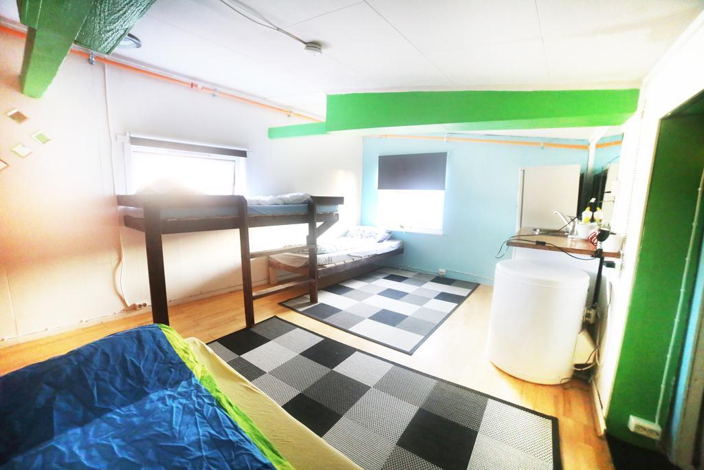 Tromso Activities Hostel Exterior photo